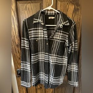 Faherty legend sweater shirt size S